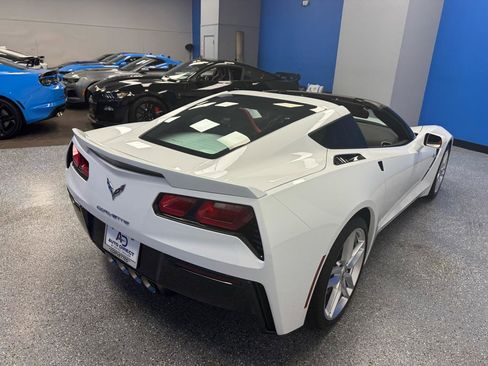 Used 2015 Chevrolet Corvette Stingray Coupe RWD image 8