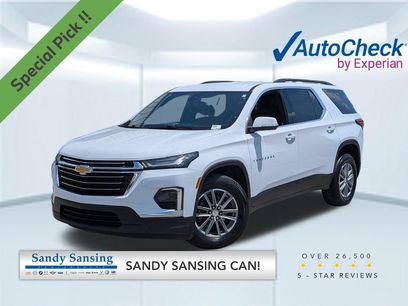 Used 2023 Chevrolet Traverse LT