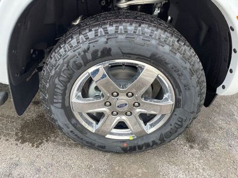 New 2025 Ford Ranger Lariat w/ FX4 Off-Road Package image 34