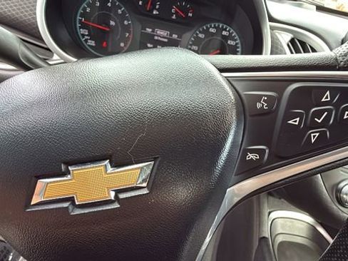 Used 2022 Chevrolet Malibu LT image 20