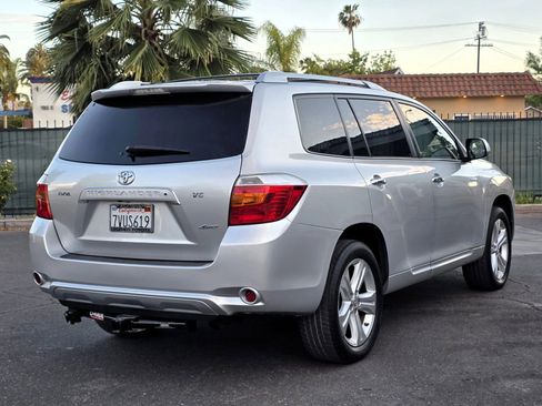 Used 2008 Toyota Highlander Limited image 3