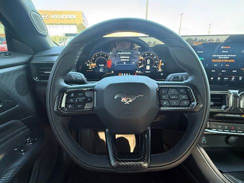 Used 2025 Ford Mustang Premium RWD image 12