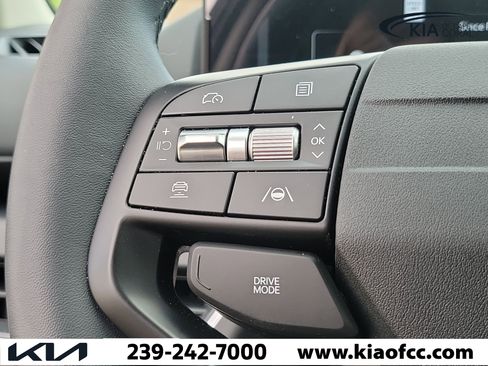 Used 2025 Kia K4 EX image 22