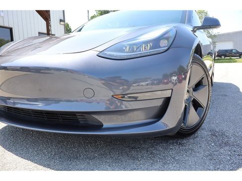 Used 2023 Tesla Model 3 Standard Range RWD image 34
