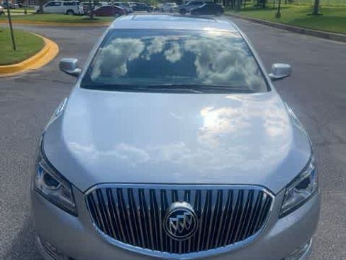 Used 2015 Buick LaCrosse Premium w/ Driver Confidence Package #1 FWD image 9