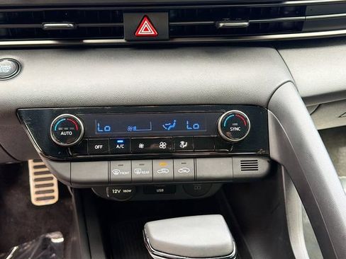Certified 2026 Hyundai Elantra Sport FWD image 15