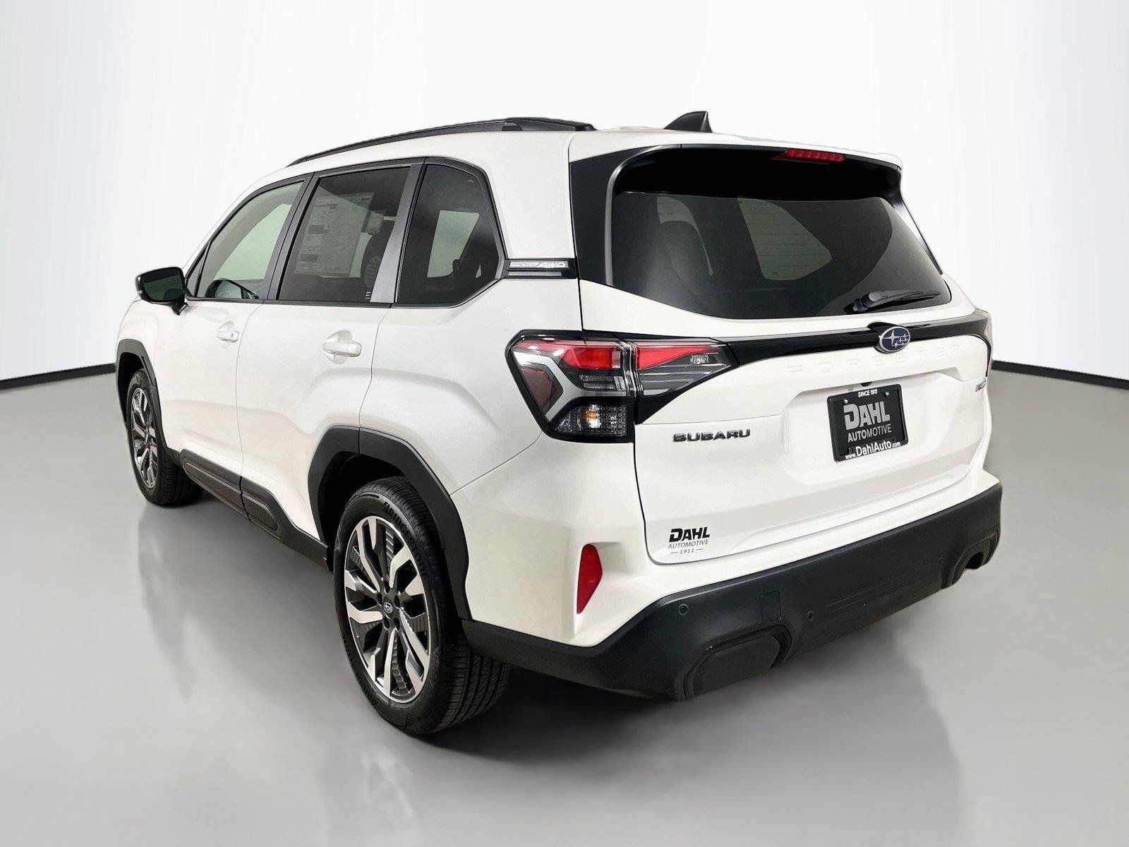 New 2026 Subaru Forester Touring AWD/4WD image 10