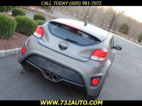 Used 2015 Hyundai Veloster Turbo image 24