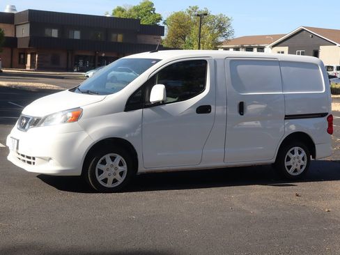 Used 2020 Nissan NV200 SV w/ Back Door Glass Package FWD image 10