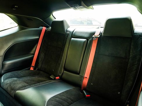 Used 2023 Dodge Challenger SRT Hellcat w/ Driver Convenience Group RWD image 35