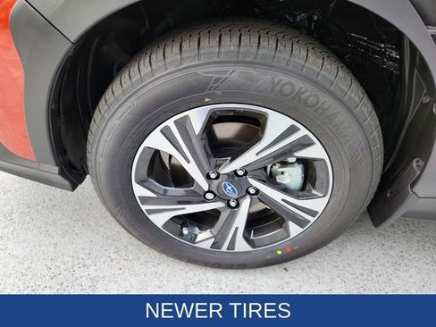 Used 2025 Subaru Crosstrek 2.0i Premium image 10