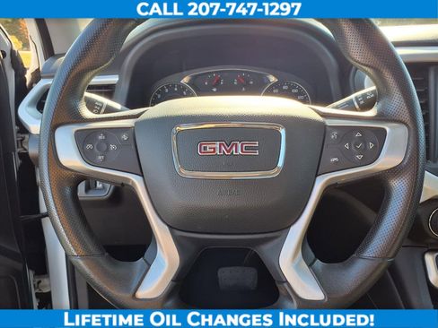 Used 2022 GMC Acadia SLE w/ Driver Convenience Package image 15