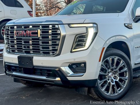 Used 2025 GMC Yukon Denali image 4
