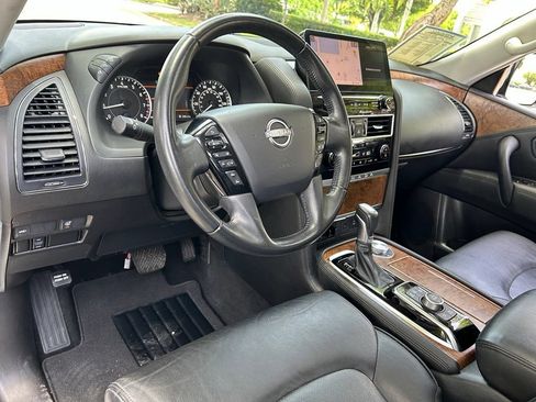 Used 2022 Nissan Armada SL AWD/4WD image 18
