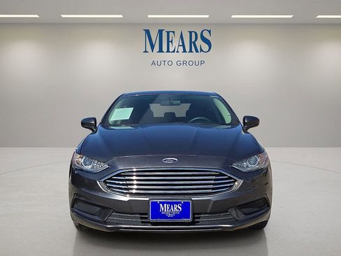 Used 2018 Ford Fusion SE image 8