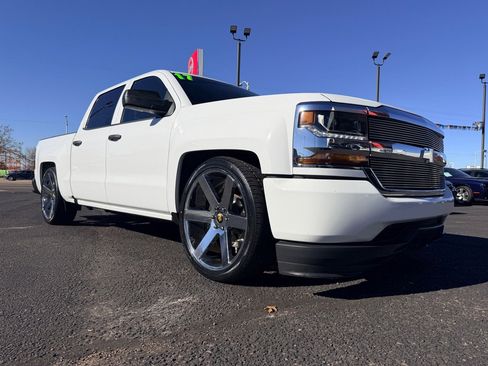 Used 2017 Chevrolet Silverado 1500 W/T w/ Trailering Package image 39