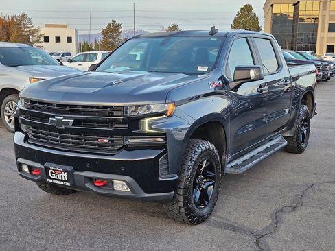 Used 2020 Chevrolet Silverado 1500 LT Trail Boss image 10