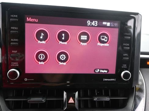Used 2022 Toyota Corolla LE image 22