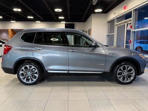 Used 2017 BMW X3 xDrive28i image 15