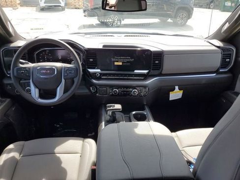 New 2026 GMC Sierra 1500 SLT image 14