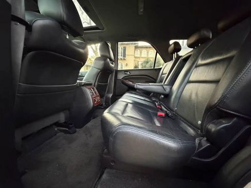 Used 2005 Acura MDX Touring image 11