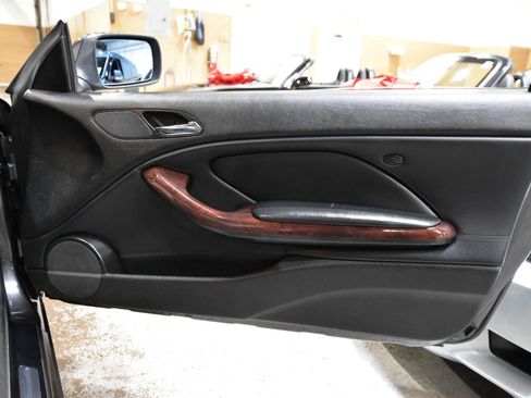Used 2006 BMW 325Ci Convertible RWD image 36