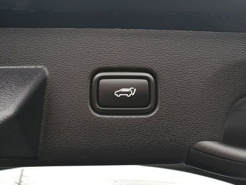 Certified 2024 Kia Sportage SX Prestige AWD/4WD image 11