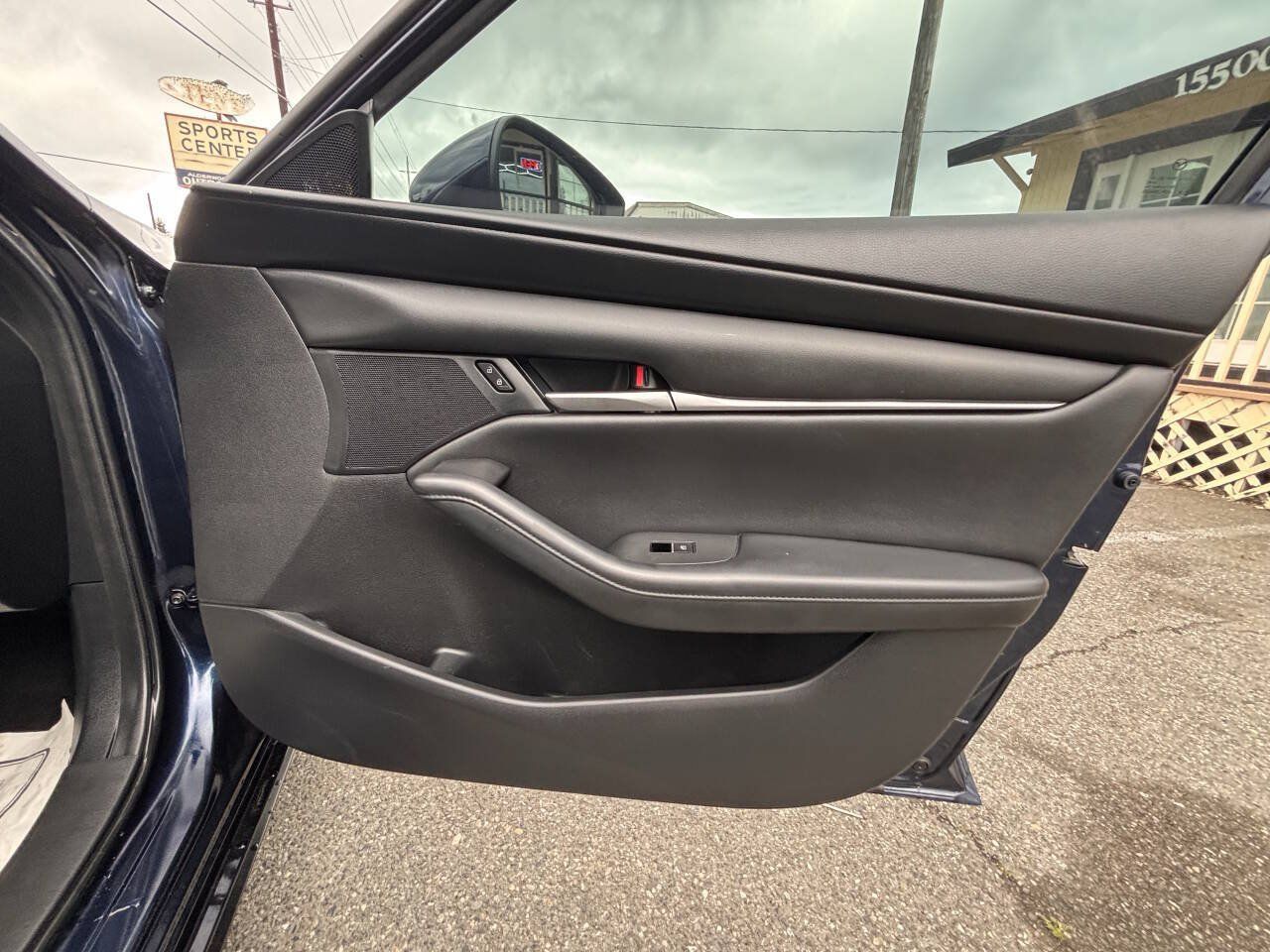 Used 2020 MAZDA MAZDA3 AWD Sedan w/ Select Package image 21