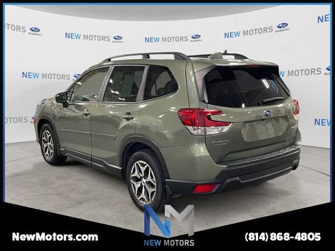 Used 2021 Subaru Forester Premium w/ Popular Package #1 AWD/4WD image 3