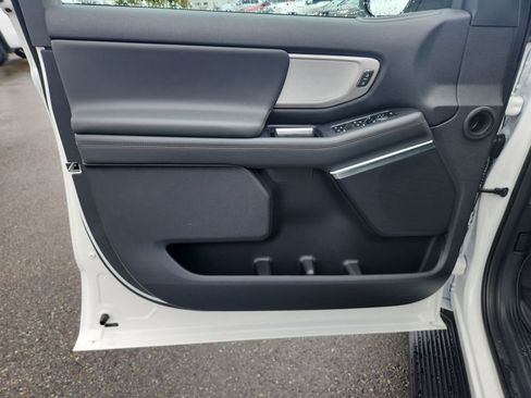 New 2025 Ford Expedition Max Active image 13