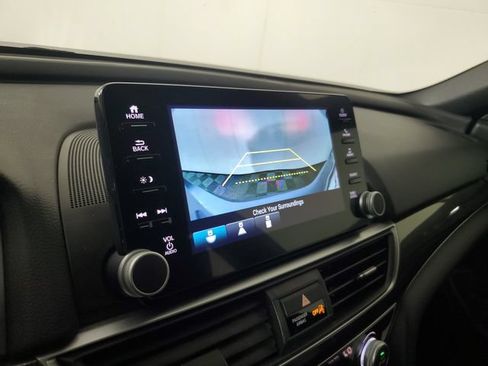 Used 2022 Honda Accord Sport image 28