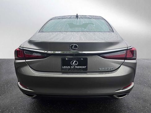 Certified 2019 Lexus ES 350 image 4