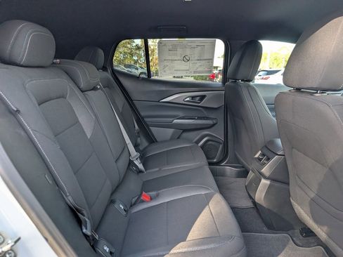 New 2026 Chevrolet Equinox EV LT image 13