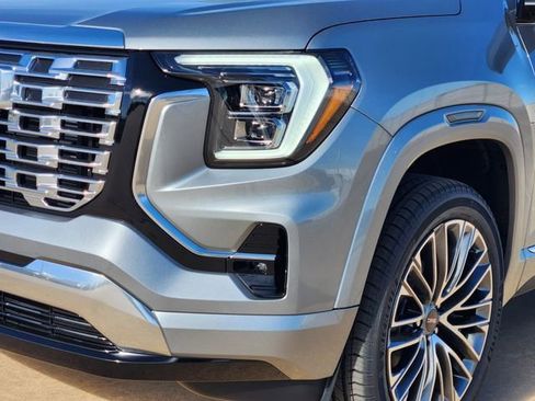 New 2026 GMC Terrain Denali AWD/4WD image 8
