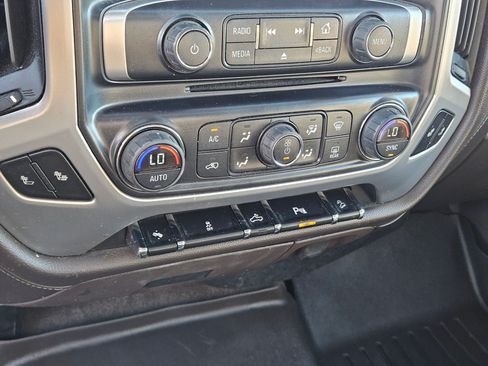 Used 2014 GMC Sierra 1500 SLT w/ SLT Crew Cab Value Package AWD/4WD image 28