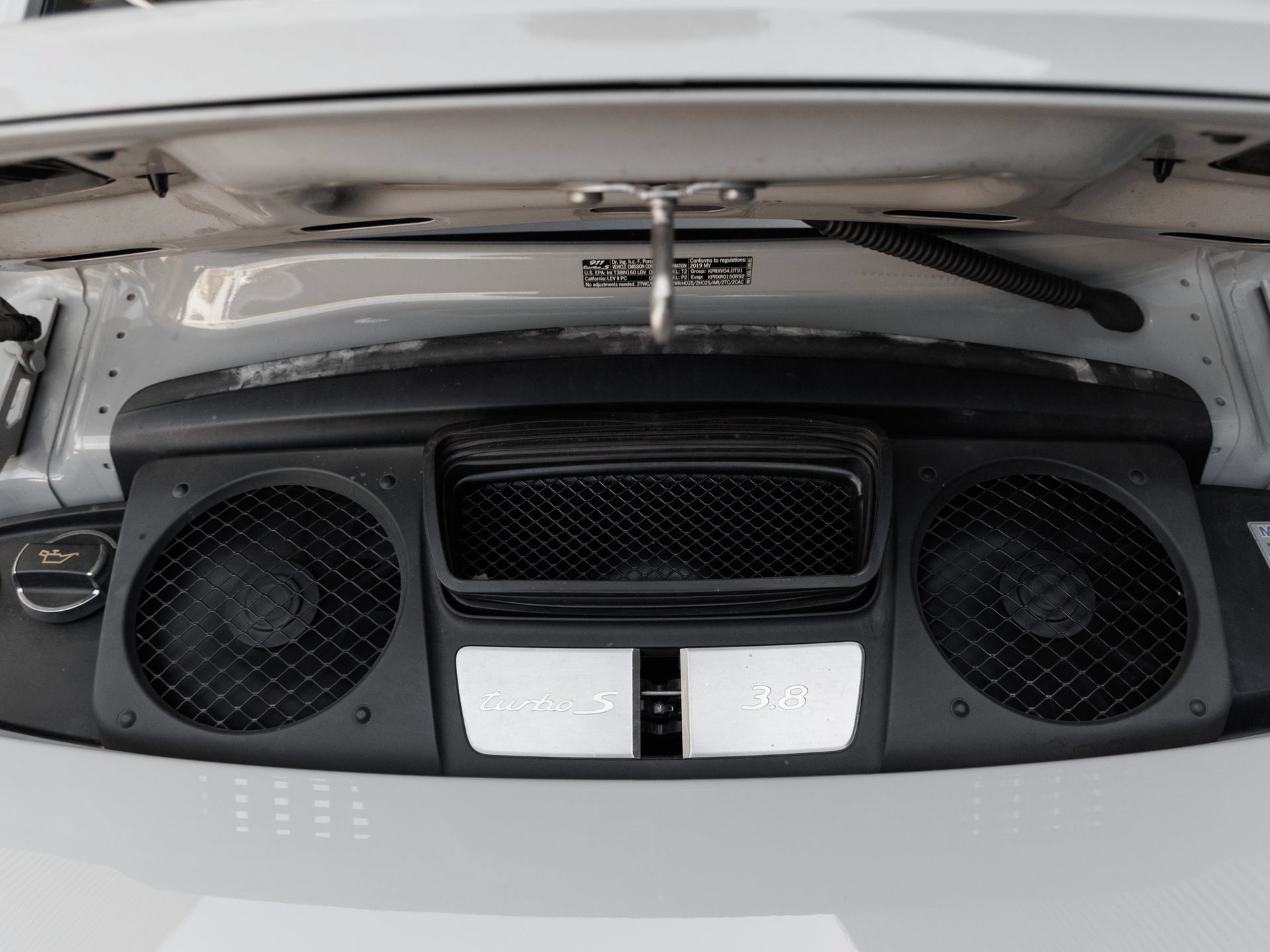 Certified 2019 Porsche 911 Turbo S AWD/4WD image 29