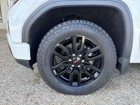 Certified 2023 GMC Sierra 1500 Pro w/ Graphite Edition AWD/4WD image 32