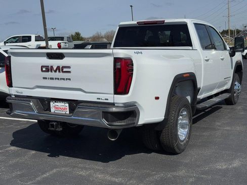 New 2026 GMC Sierra 3500 SLE image 20
