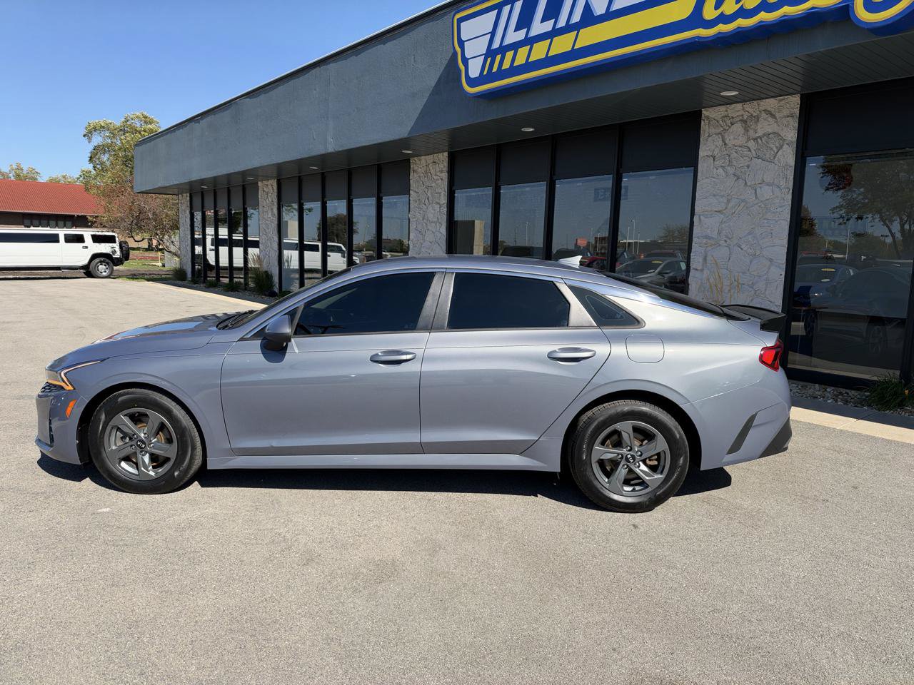 Used 2021 Kia K5 LX FWD image 4