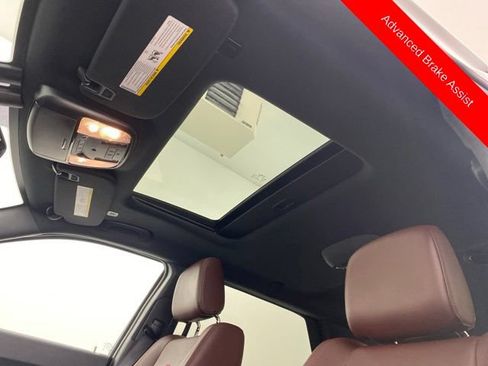 Used 2025 Dodge Durango GT AWD/4WD image 15