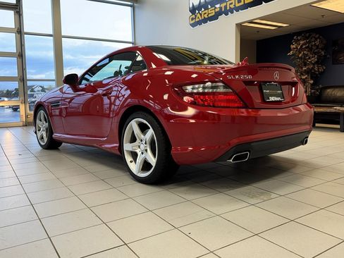 Used 2013 Mercedes-Benz SLK 250 w/ Premium I Pkg image 45