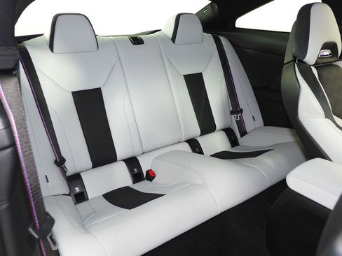 Used 2025 BMW M4 Competition image 20