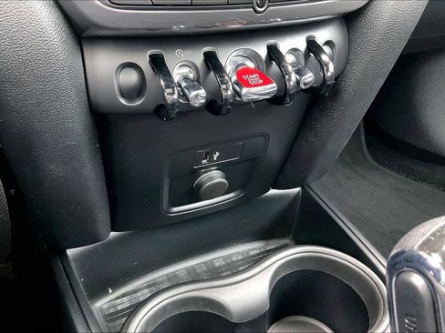 Used 2021 MINI Cooper Countryman Oxford Edition image 25