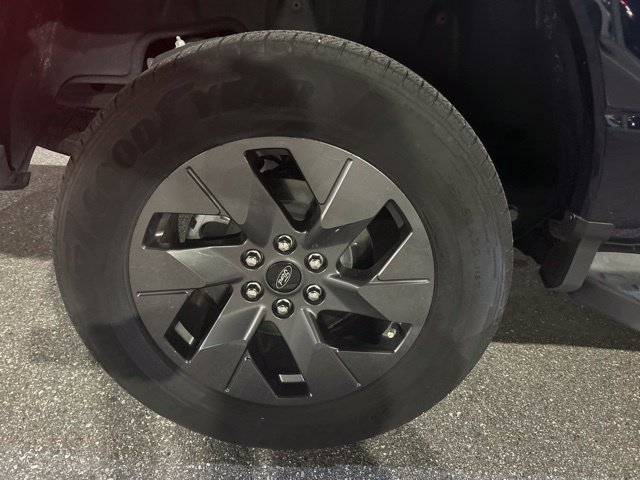 Used 2024 Ford F150 Lightning XLT AWD/4WD image 15