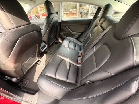 Used 2020 Tesla Model 3 Standard Range Plus image 14