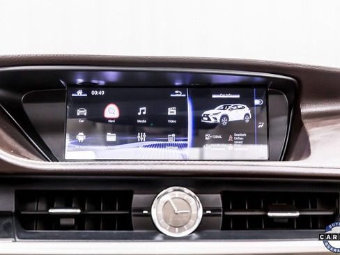 Used 2016 Lexus ES 350 w/ Accessory Package image 19