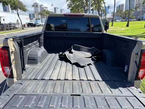 Used 2022 GMC Sierra 1500 Elevation w/ Elevation Premium Package image 13