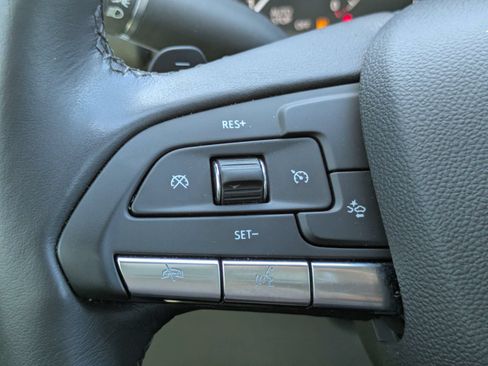 Certified 2023 Cadillac XT4 Luxury FWD image 16