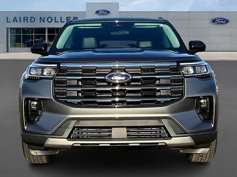 New 2026 Ford Explorer Active w/ Active Comfort Package AWD/4WD image 15