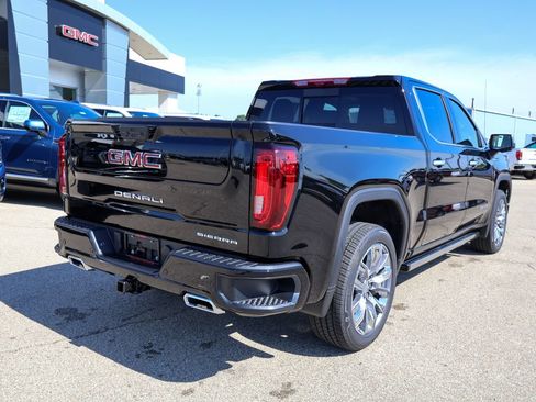 New 2026 GMC Sierra 1500 Denali w/ Denali Reserve Package AWD/4WD image 3